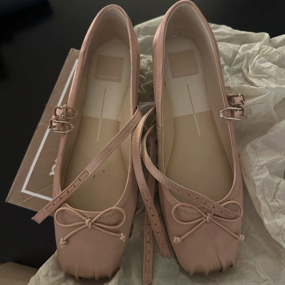 Dolce Vita Pink Flats with Bow Detail